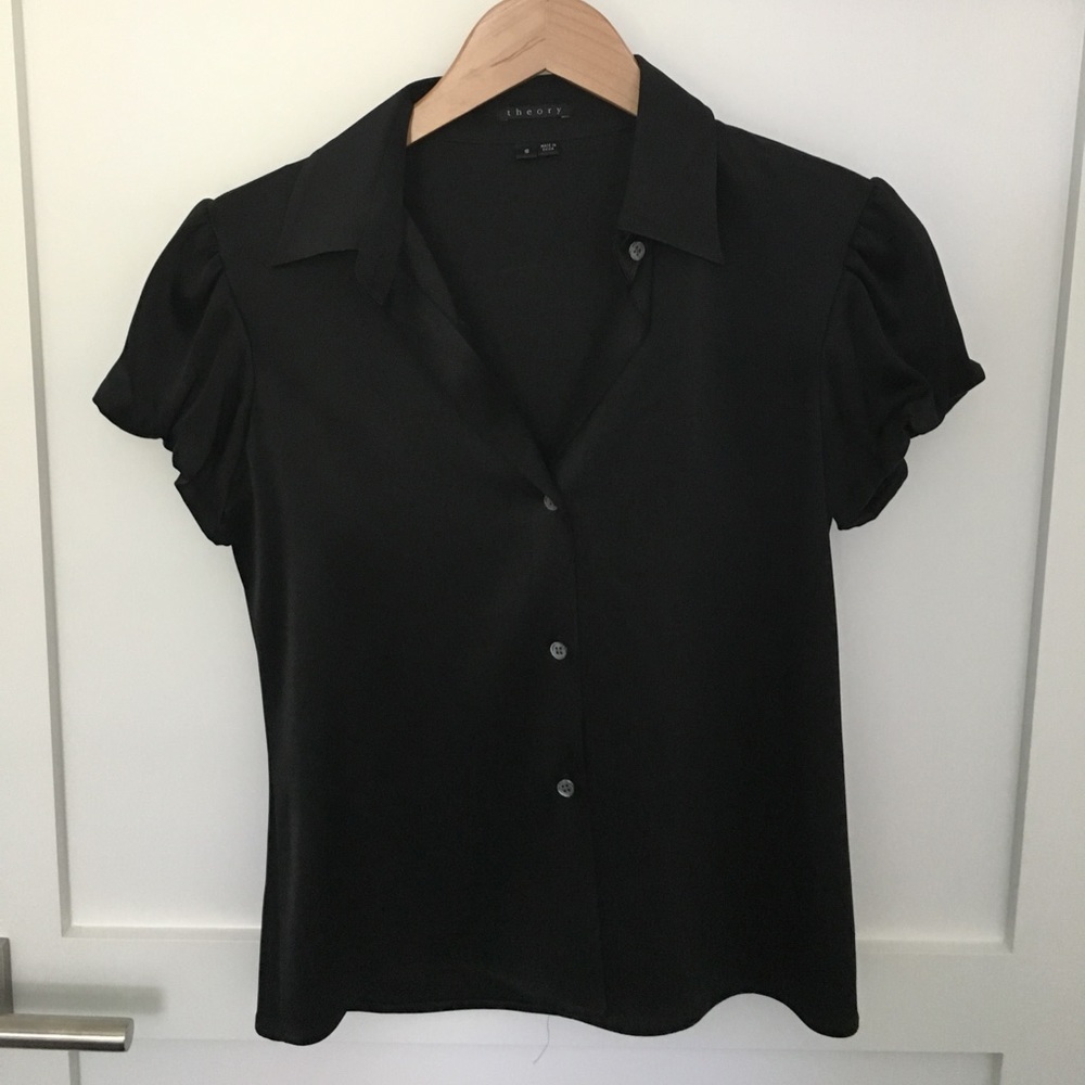 Theory short sleeve button down blouse in black